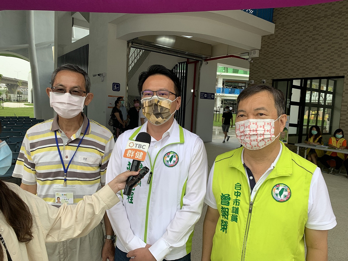 經立委莊競程、市議員曾朝榮爭取，廓子國小已經正式供電。 圖：莊競程服務處／提供