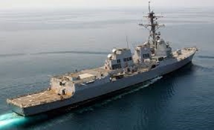 美軍馬斯廷號飛彈驅逐艦（USS Mustin，DDG 89）27日進入西沙海域。 圖 : 翻攝自commissions.wikimedia.org