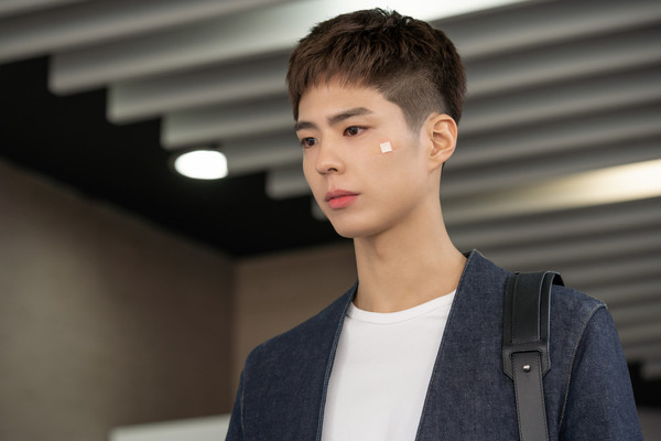 朴寶劍和朴素丹合作的新戲《青春紀錄》將在9/7播出。 圖：Netflix/提供