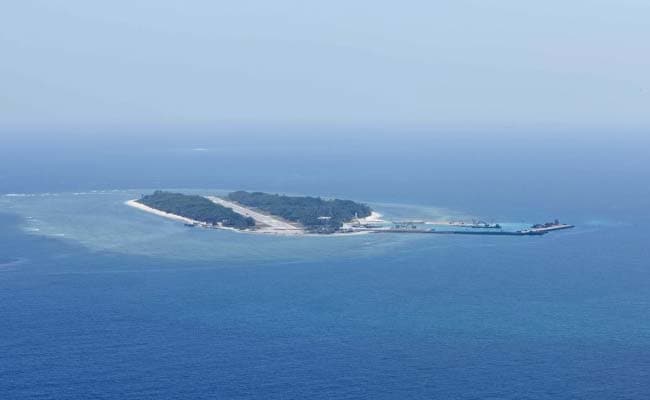 印度新德里電視台日前報導，印度戰艦低調部署南海，監視中國解放軍，已收到效果。 圖：翻攝自NDTV