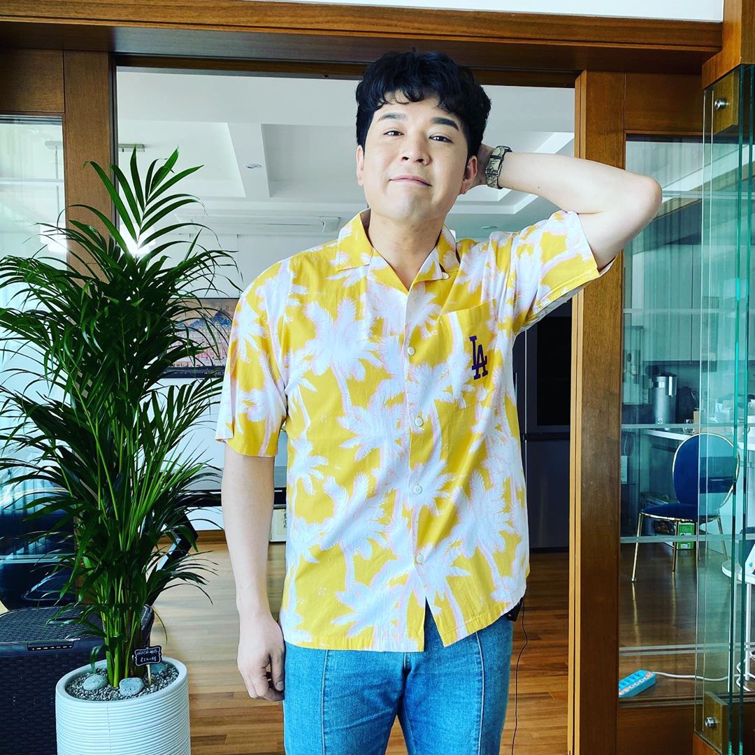 南韓天團SUPER JUNIOR成員神童近日上節目談到過去曾經公開戀愛，坦言常被人誤會已婚。 圖：翻攝自神童ＩＧ