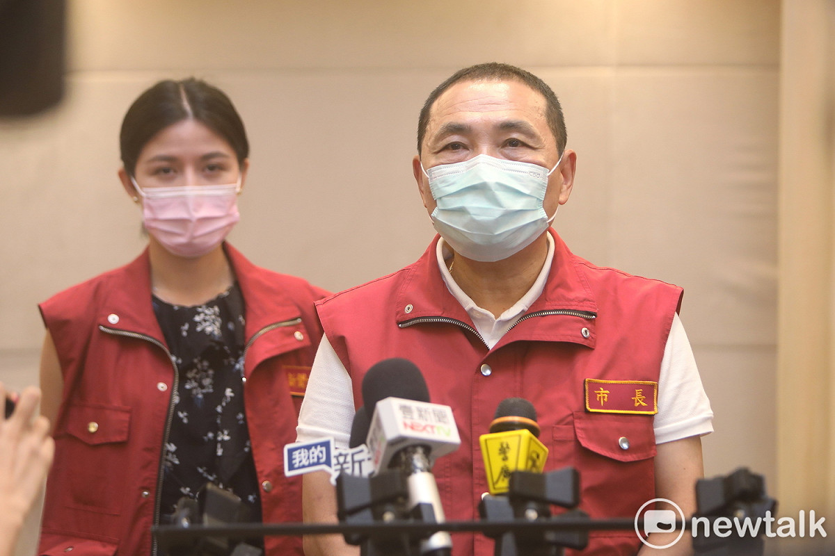 侯友宜要求只要查到有業者不配合防疫規定，主責單位務必重罰、絕不寬貸。 圖：林昀真／攝