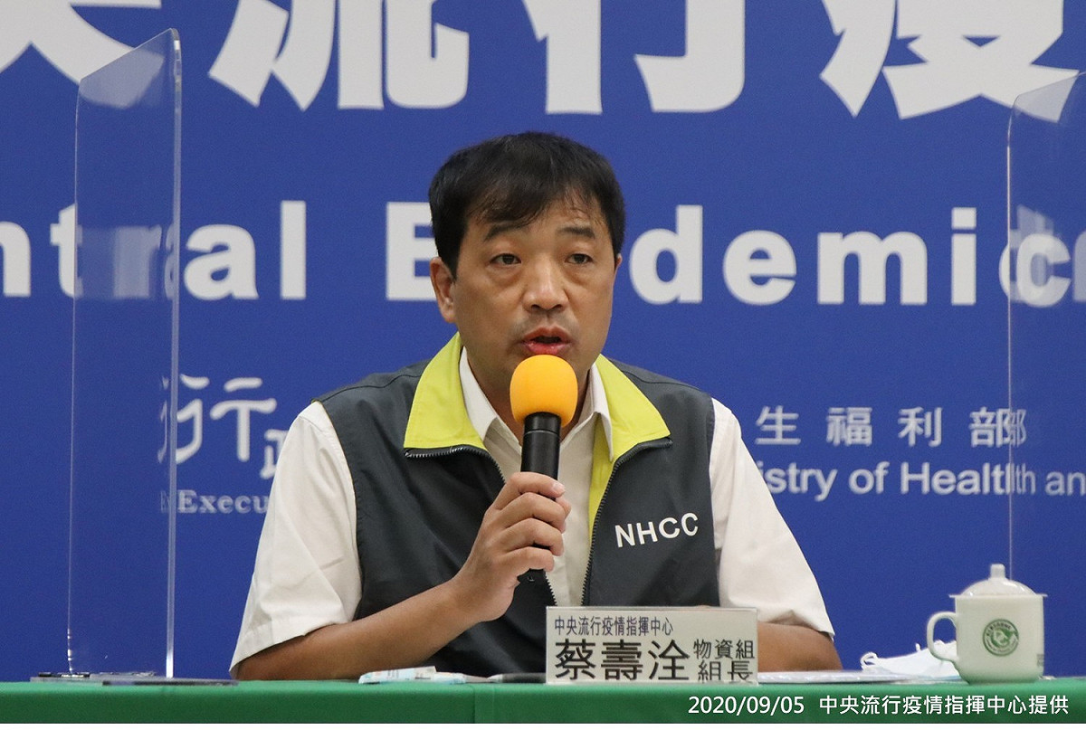 物資組蔡壽洤組長。 圖：中央流行疫情指揮中心／提供