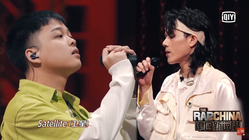 李佳隆新作再獲好評，與林渝植Anoryz合作的《衛星Satellite》，讓吳亦凡狂讚「這歌會火」。 圖：翻攝自《中國新說唱2020》愛奇藝台灣站