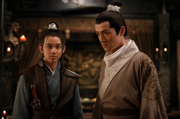 吳磊是童星出身演過《琅琊榜》。（圖左） 圖：翻攝自微博