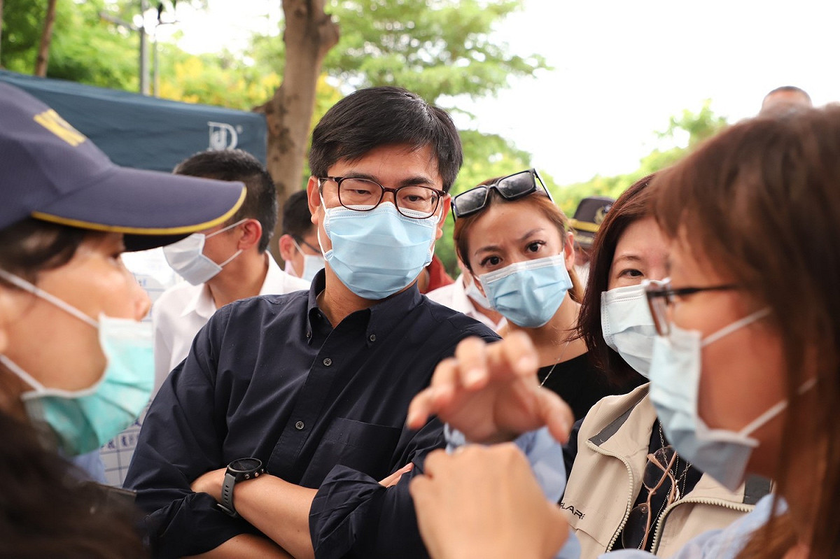 陳其邁現場了解。 圖：高雄市政府提供