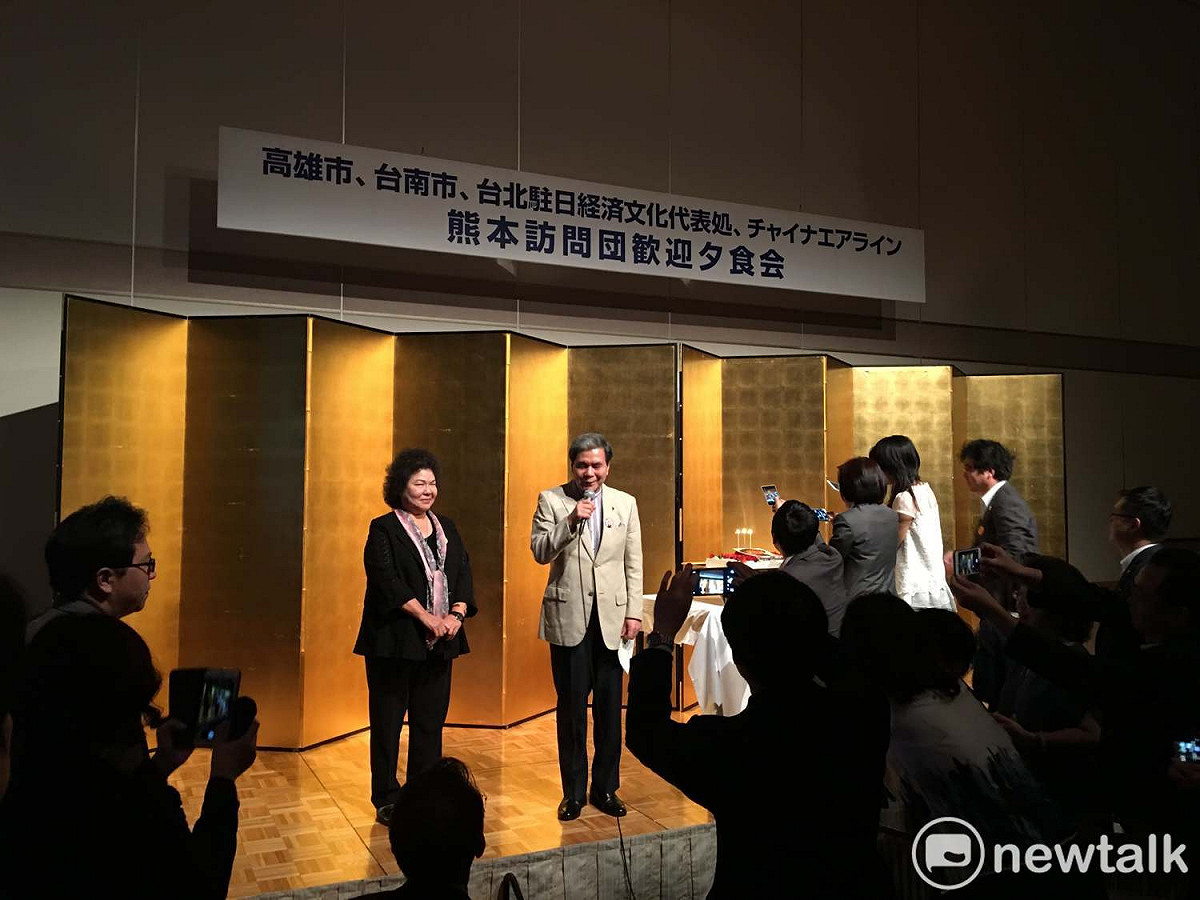 國民黨台北市議員鍾沛君爆料，自己任職記者時隨時任高雄市長陳菊出訪日本賑災行，在熊本賑災出訪大肆慶生，切了生日蛋糕還不准記者發新聞。 圖：鍾沛君辦公室 / 提供
