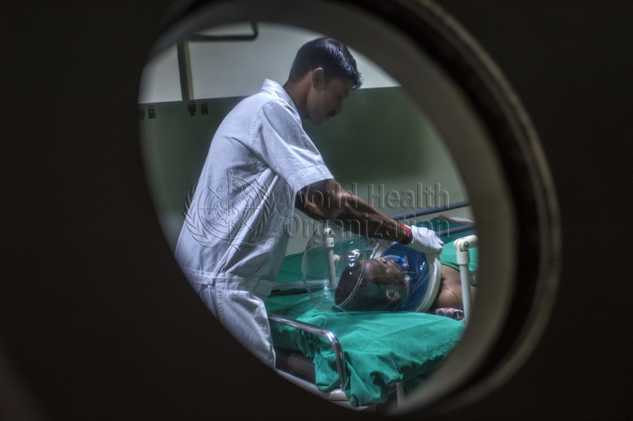 印度疫急遽上升，導致氧氣供應量不足。（示意圖） 圖：取自世界衛生組織（WHO）