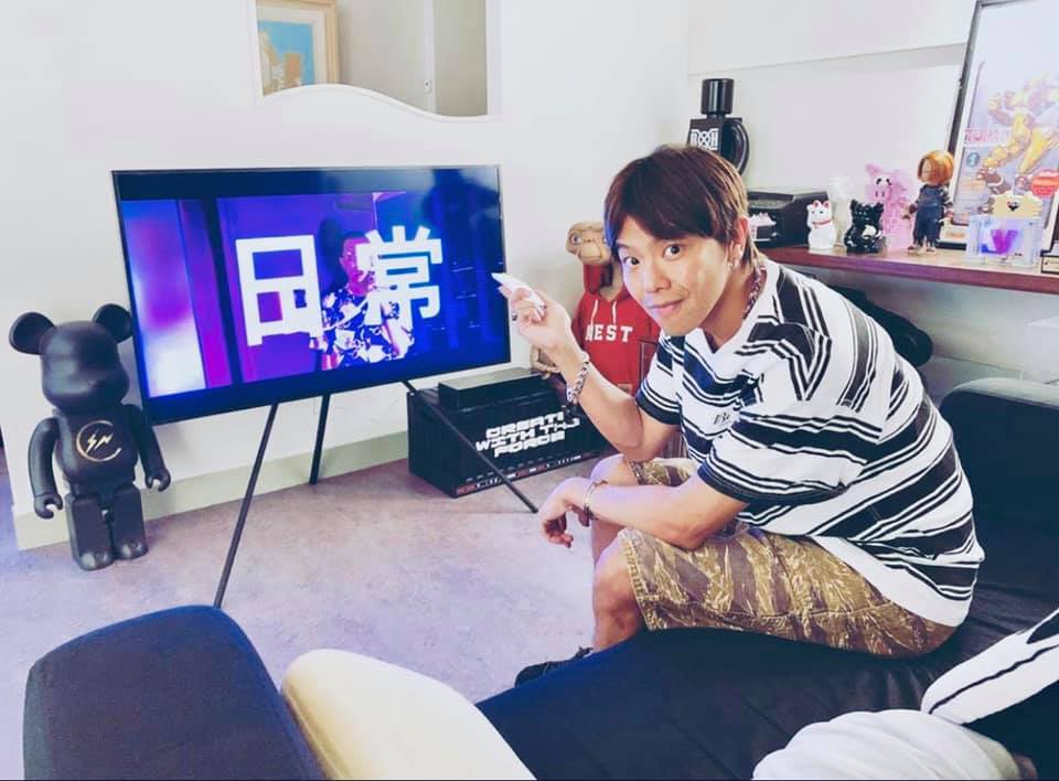 小鬼(黃鴻升)驚傳猝逝，享年36歲。 圖：翻攝臉書粉絲專頁