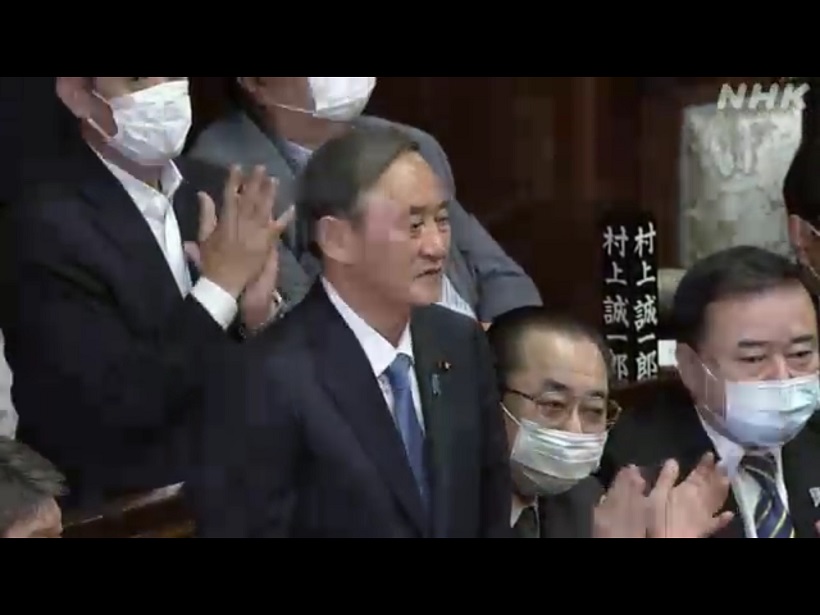 菅義偉今天在國會被指名為第99代總理大臣。 圖:翻攝自NHK轉播