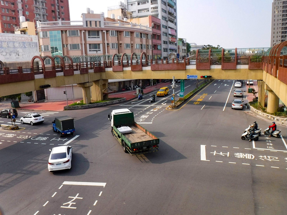 豐原區中正路與圓環西、南路為當地重要路口。 圖：台中市政府提供