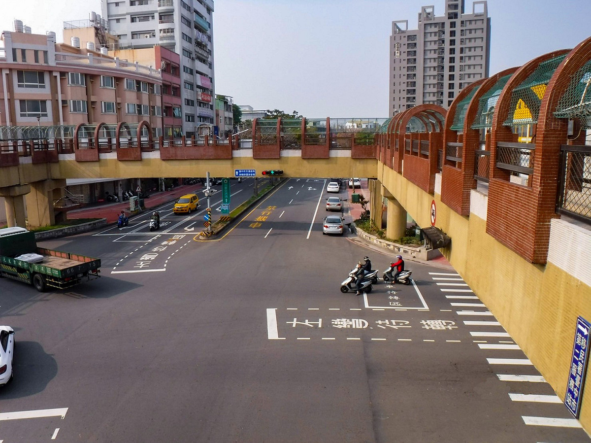 在豐原區屹立30年的中正路天橋。 圖：台中市政府提供