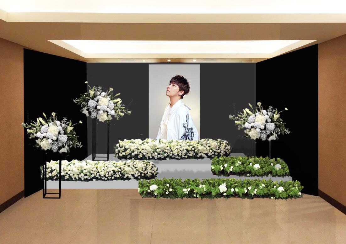 小鬼遺照一身白襯衫，選用2年前香港演唱會宣傳照。 圖：滾石唱片/提供