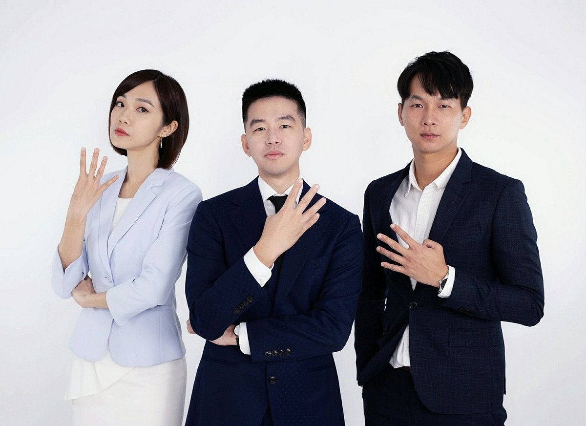 民眾黨發言人稱4%也可以很時尚，恐遭蔡壁如再次痛批 圖:擷取自臉書