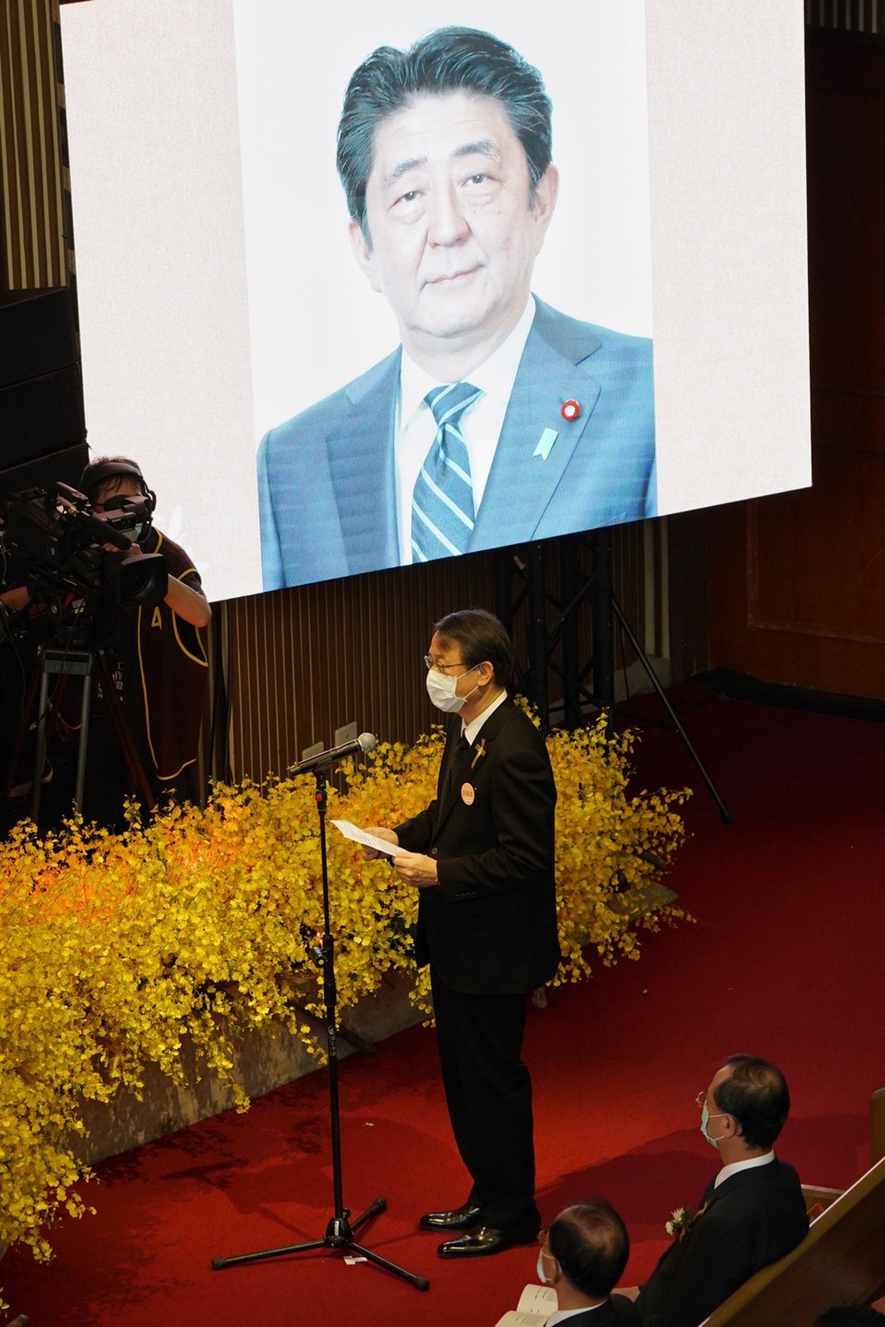 日本前首相安倍晉三透過駐台代表發表追思李登輝談話 圖：台北市攝影記者聯誼會提供