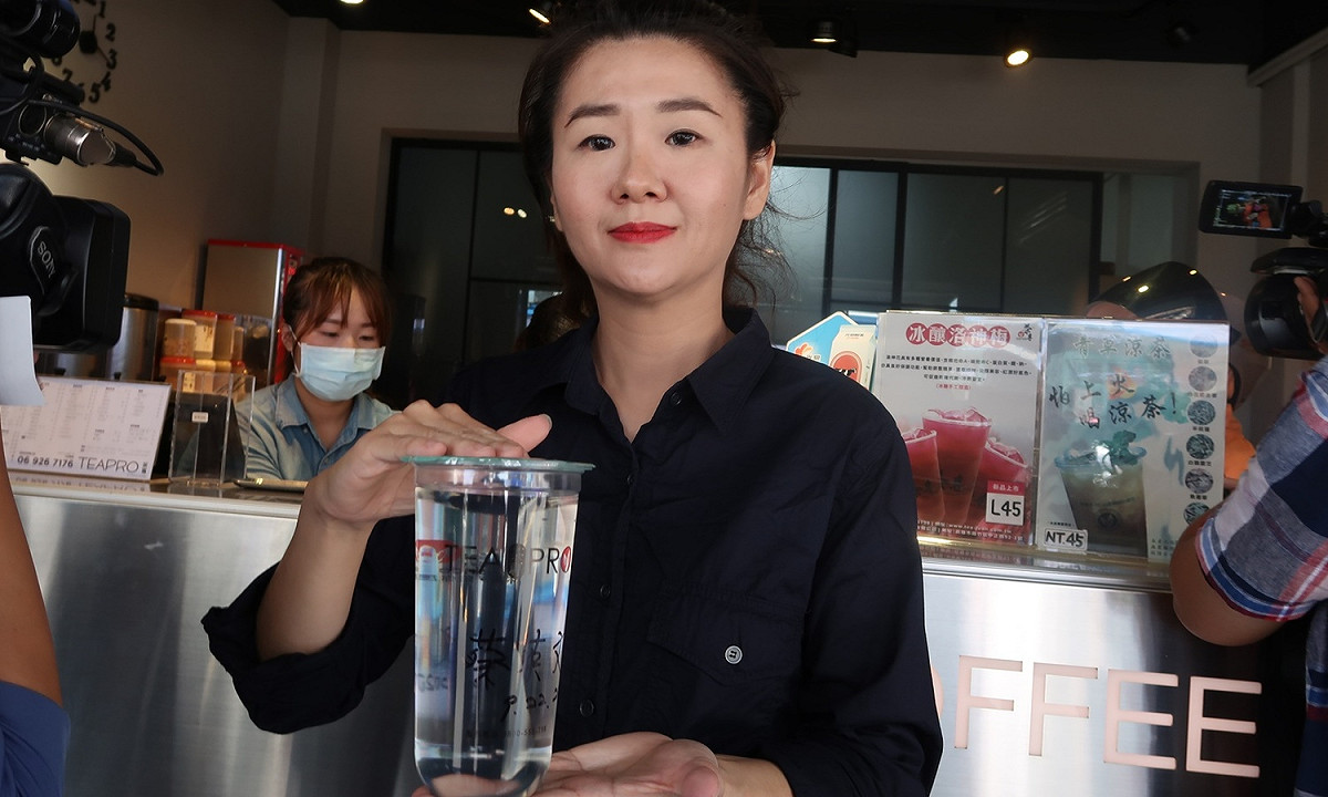 澎湖馬公市茶專老闆娘宋家蓁 圖：林朝億/攝