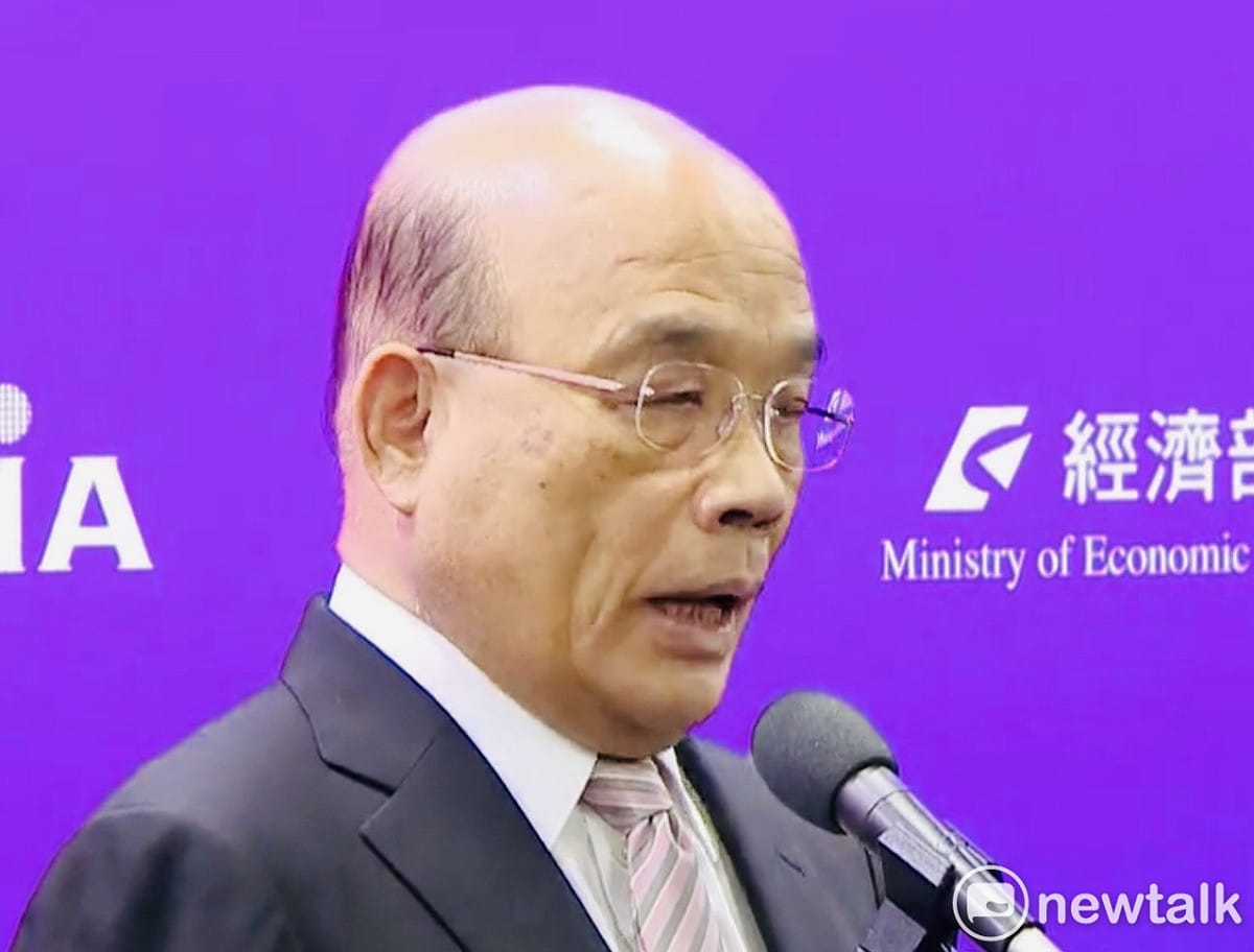 行政院長蘇貞昌23日上午出席SEMICON Taiwan 2020開幕典禮前受訪。 圖：謝莉慧/攝
