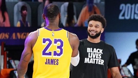 金塊當家後衛Jamal Murray(右)對於能和偶像「詹皇」LeBron James交手相當興奮。 圖／取自Jamal Murray Instagram