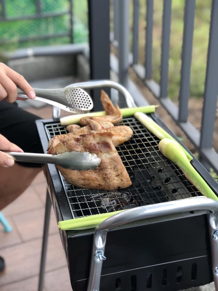 營養師吳芃彧說，假期連吃熱量和健康都會破表，需要一個月的時間來還債。 圖：Nicole lin/提供