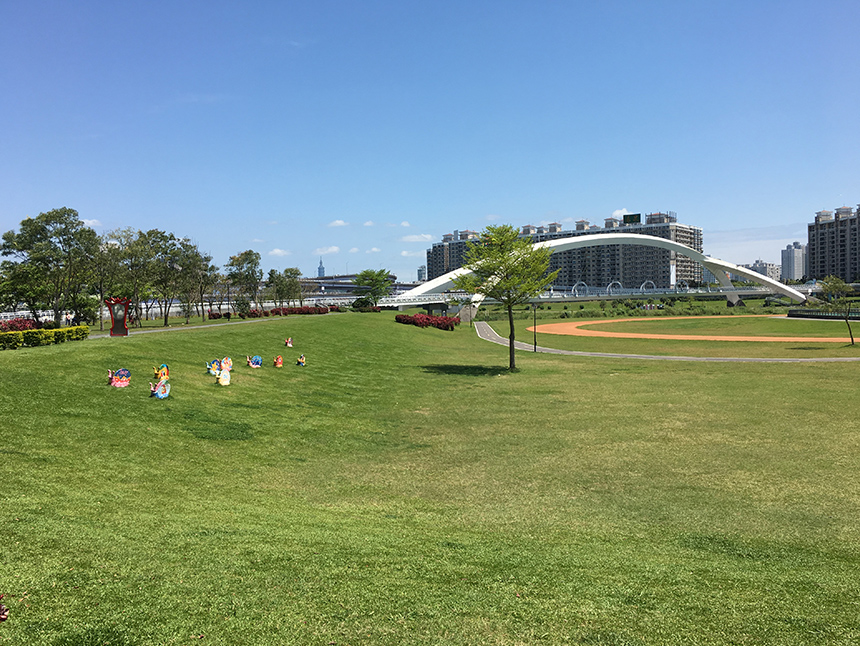 國健署今（30）日推廣公園運動。（圖為新北市陽光運動公園）。 圖：取自新北市觀光旅遊局