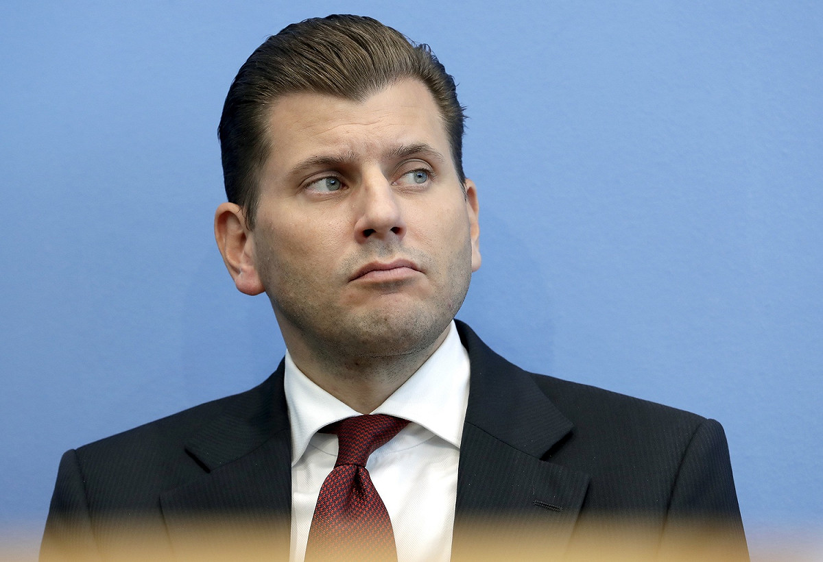 德國極右派政黨「德國另類選擇黨」（AfD）前發言人路特（Christian Lueth）竟說出槍殺難民等語。 圖：達志影像／美聯社