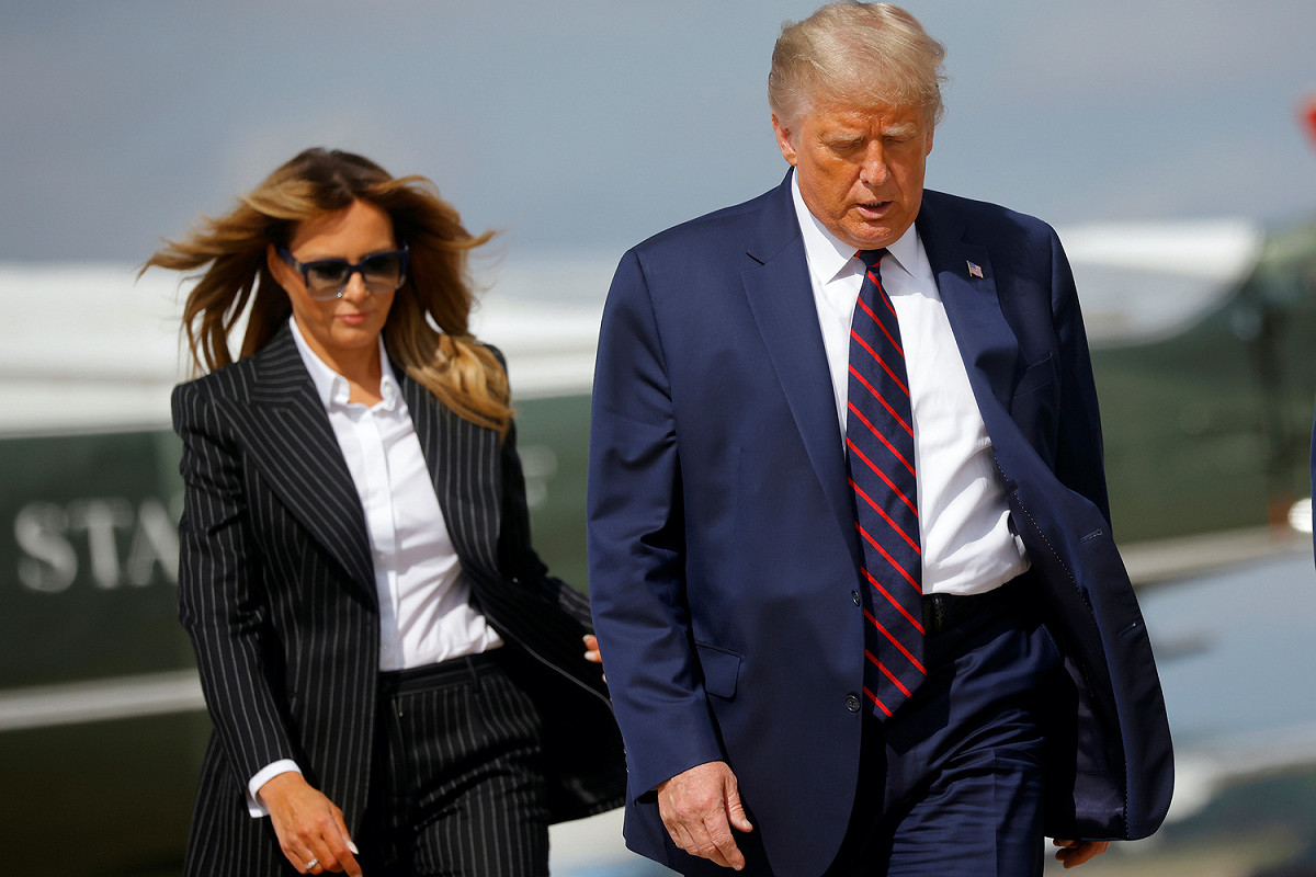 美國總統川普（Donald Trump）與美國第一夫人梅蘭妮亞（Melania Trump）確診武漢肺炎。 圖：路透社