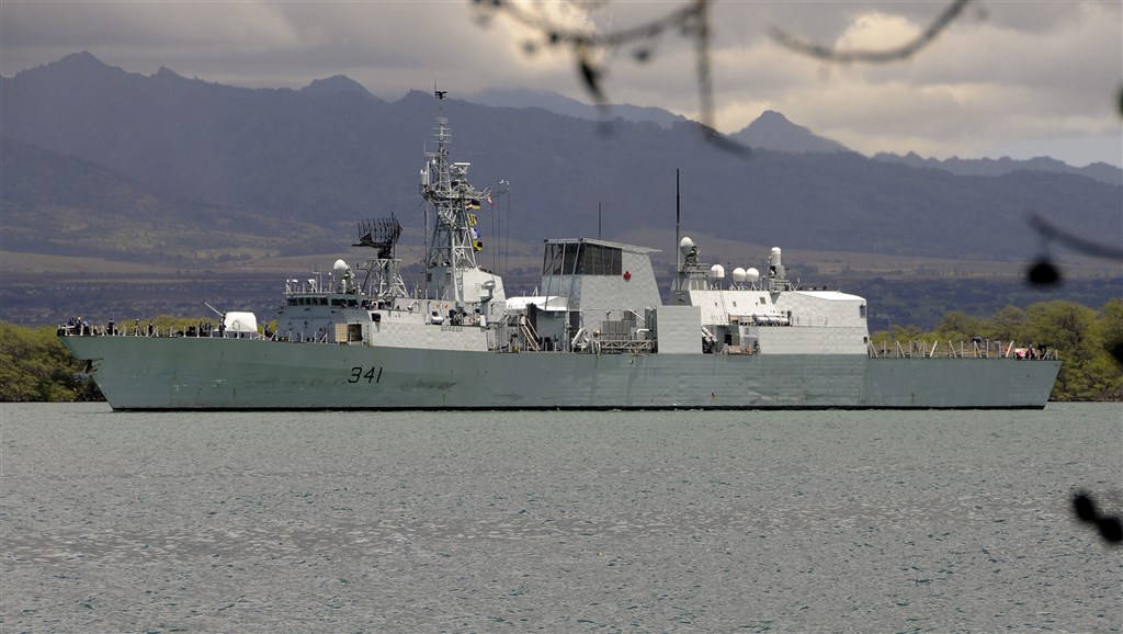 國防部今（3）日表示，一艘加拿大籍護衛艦，由南海向北航經台灣海峽後繼續往北行駛。 圖片來源：取自維基百科