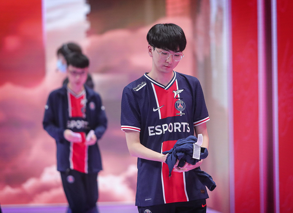 PSG慘敗RGE，賽後隊員表情落寞。 圖：翻攝自LoL eSports Photo flickr