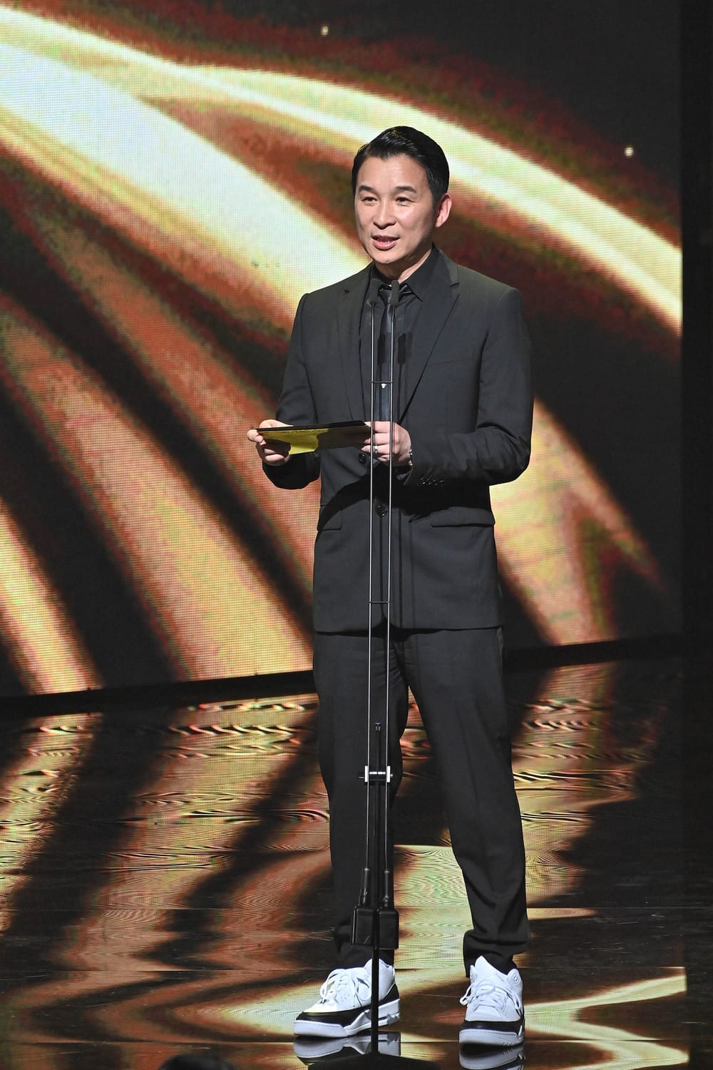 評審總召陳鎮川同時也是持修的經紀人。 圖：主辦單位/提供