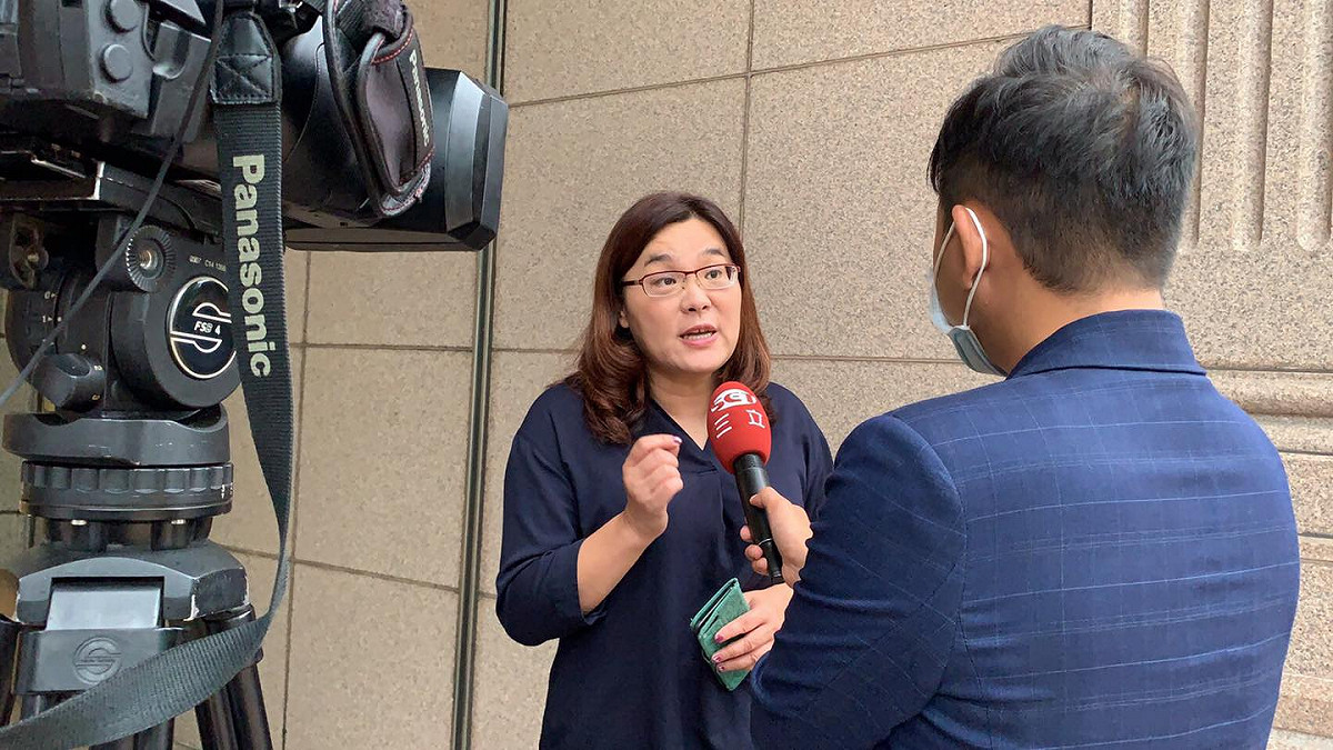國民黨立委陳玉珍接受三立電視採訪。 圖：翻攝自陳玉珍臉書