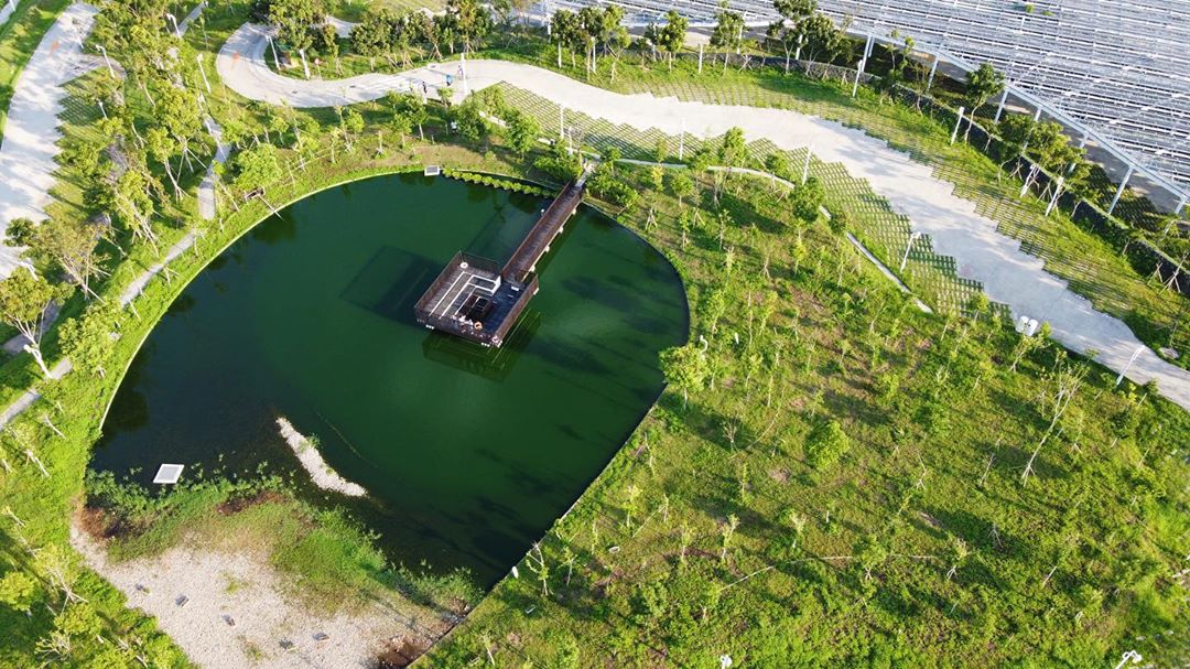 一張抹茶湖，讓台中中央公園還未開幕就先轟動。 圖：kai.dreamer/提供