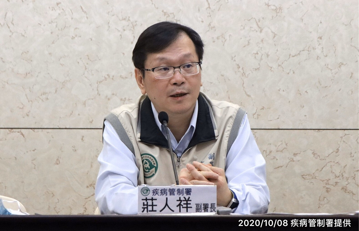疾管署副署長莊人祥，說明疫苗施打與配送狀況。 圖：疾管署/提供
