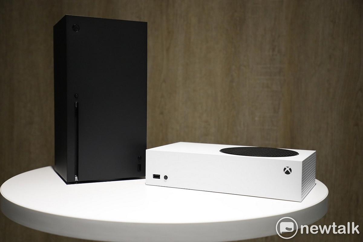這個禮拜的《電競潮開箱》為讀者帶來是  Xbox Series X 與 Xbox Series S 模型機展示 圖：新頭殼資料照片