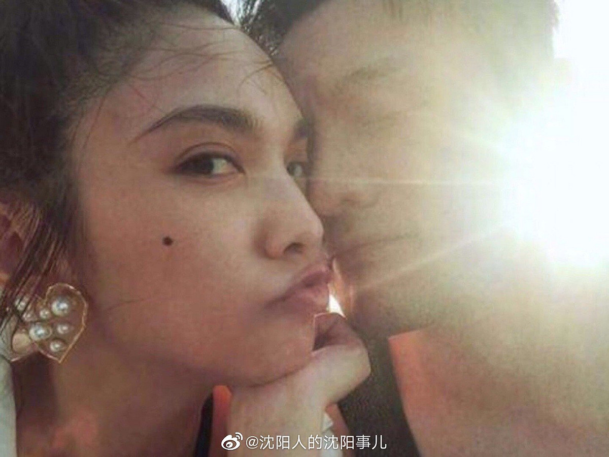 楊丞琳(左)與李榮浩(右)婚後感情越加甜蜜。 圖：翻攝微博