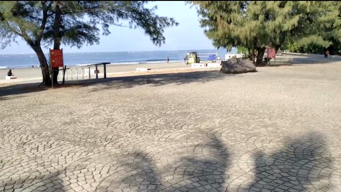 國慶煙火晚會結束後，台南市政府動用清理人力超過1200人次，今晨已全數恢復原先景觀。 圖：台南市政府提供