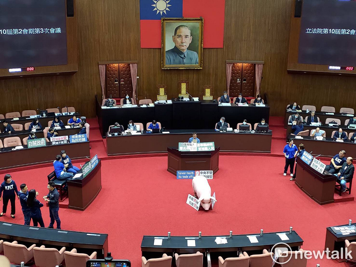 國民黨團上午杯葛行政院長蘇貞昌的施政報告後，下午將暫停抗爭，讓審計長進行報告。 圖：黃建豪/攝