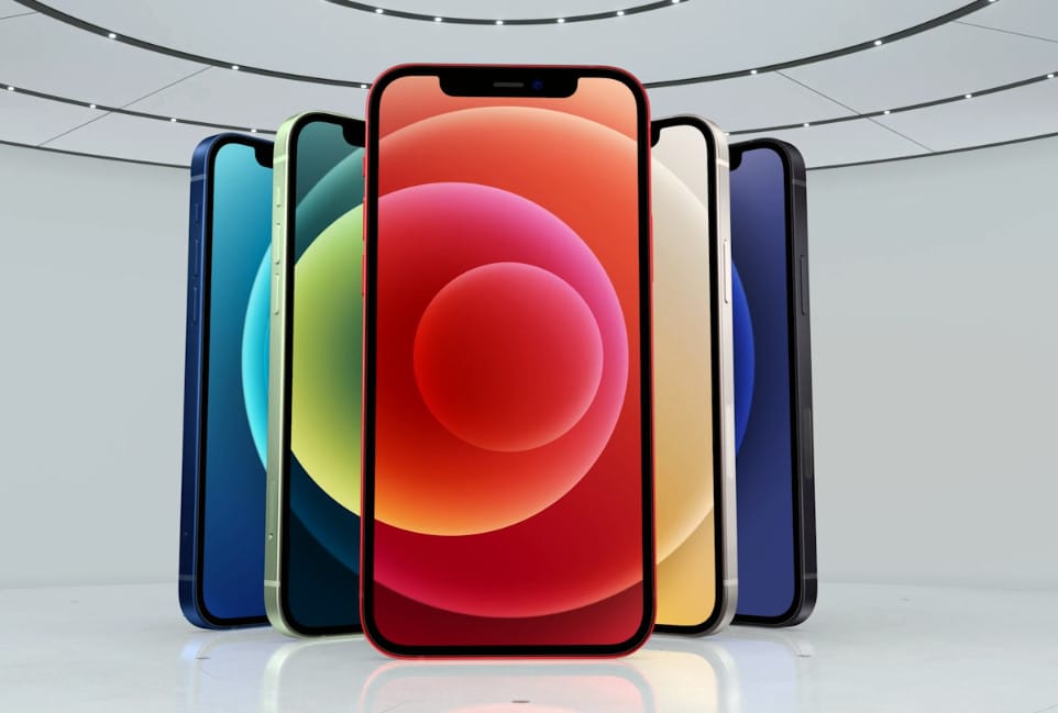 蘋果在第二場秋季發表會上公布新一代 iPhone 12 系列手機。 圖：翻攝蘋果youtube直播