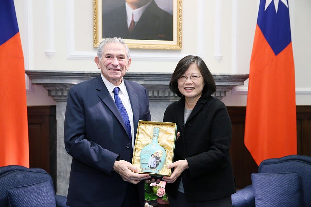 伍佛維茲曾以美台商業協會理事主席身份訪台，與蔡英文會面。 圖：總統府／提供