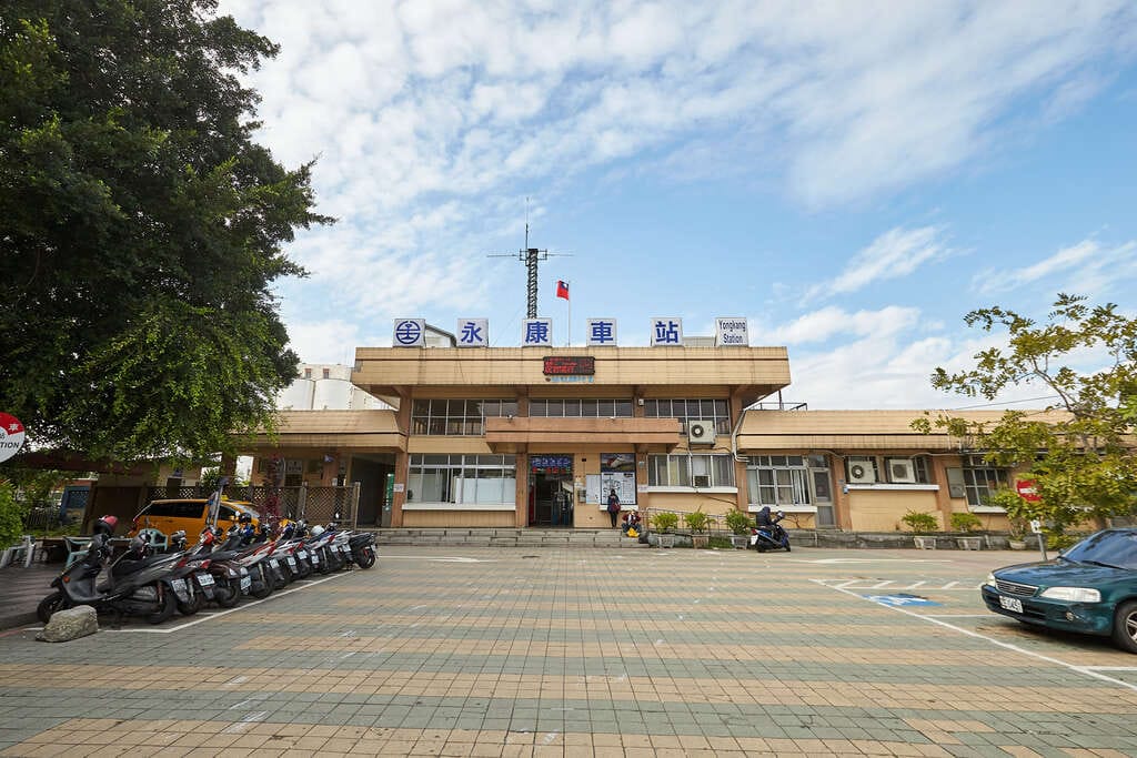 台鐵再傳新巿＝永康間斷軌19公分，台鐵局表示稍晚會發新聞稿說明。 圖：翻攝自台南旅遊網