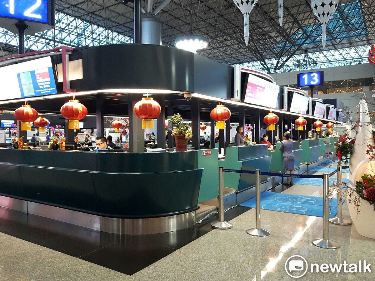 交通部擬推「微旅行2.0」，放寬航班從桃園機場往返國內機場。 圖：林昀真／攝（資料照片）