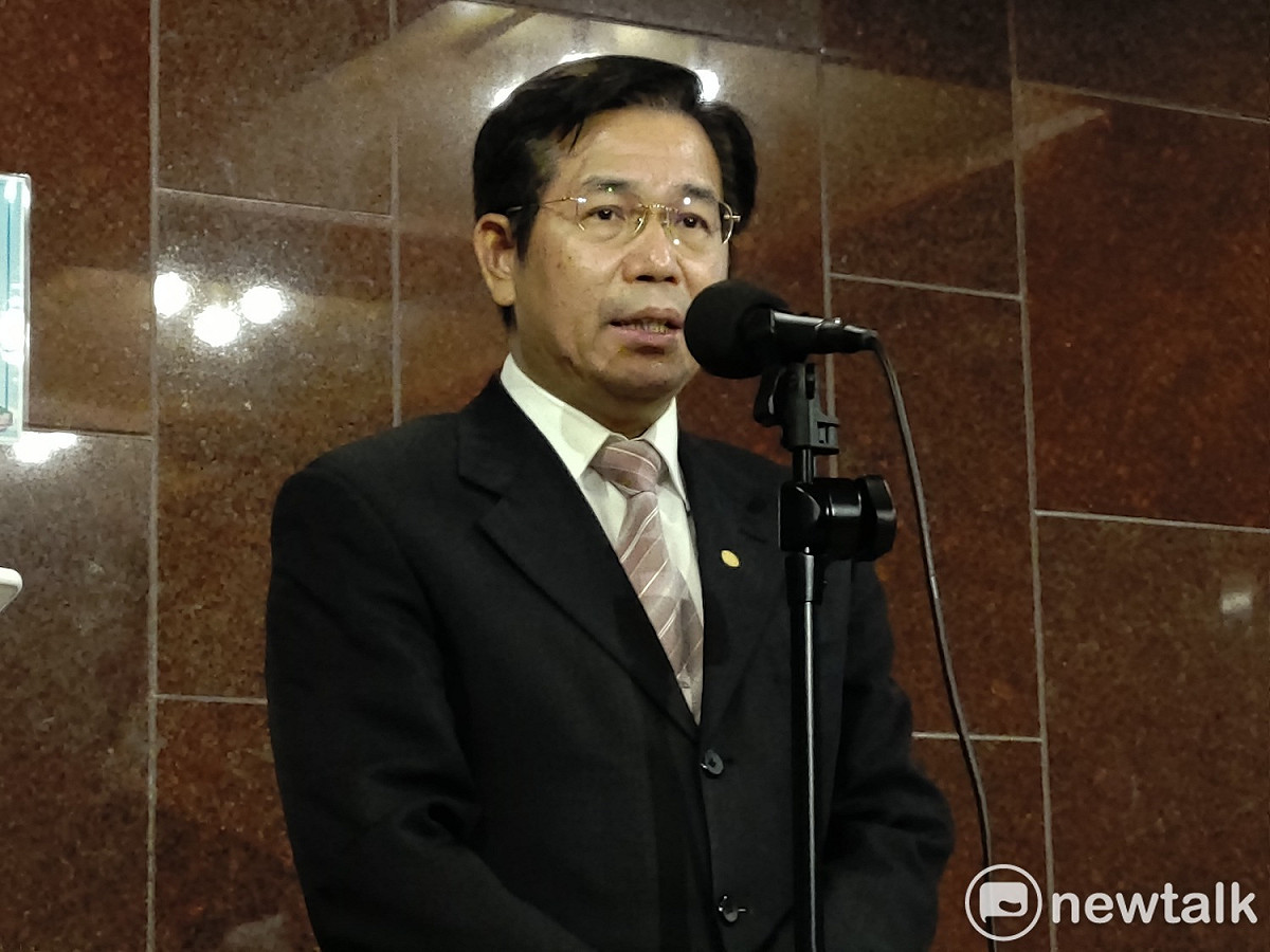 教育部長潘文忠赴立法院備詢。 圖：黃建豪/攝
