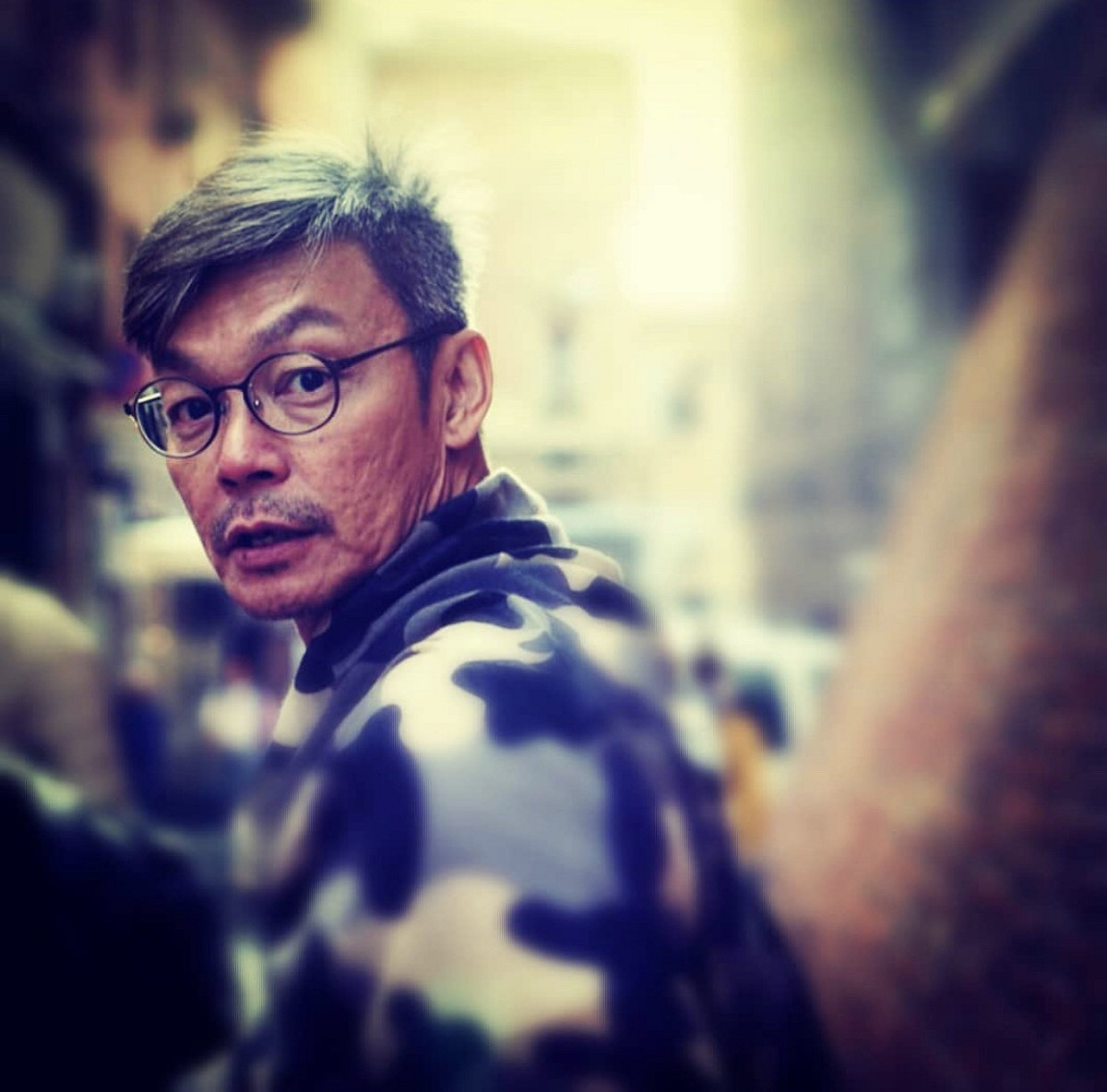 同樣是本屆金馬獎影帝寶座呼聲高的新加坡男演員李國煌，也將提前來台隔離14天，出席頒獎典禮。 圖：翻攝Instagram