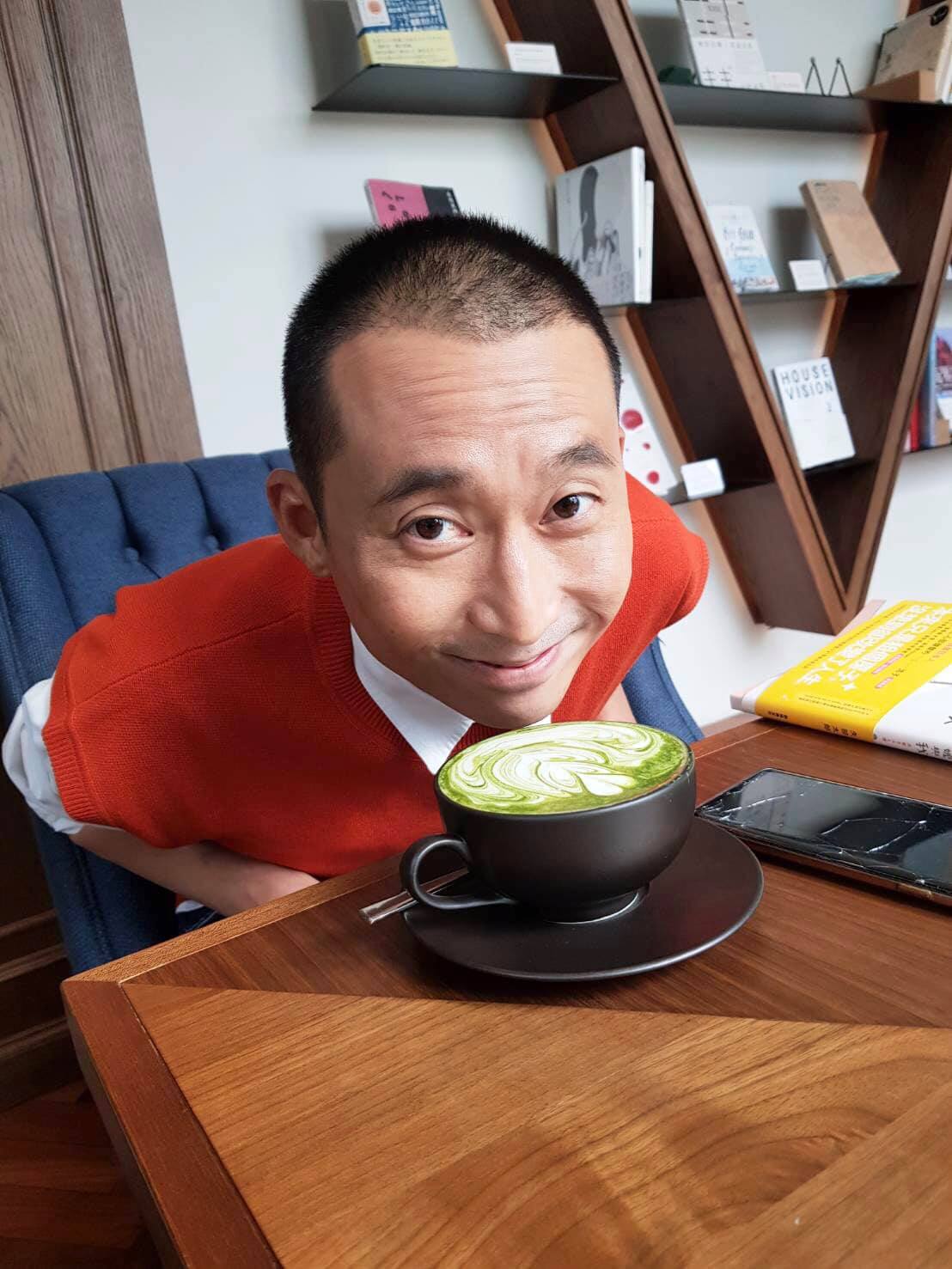 浩子近照。 圖：翻攝自浩角翔起笑一個官方粉絲專頁臉書