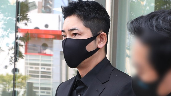 韓星姜至奐強姦罪成立，最高法院終審結果出爐，他被判以2年6個月有期徒刑、緩刑3年的刑責。 圖：翻攝自韓網 MBC뉴스