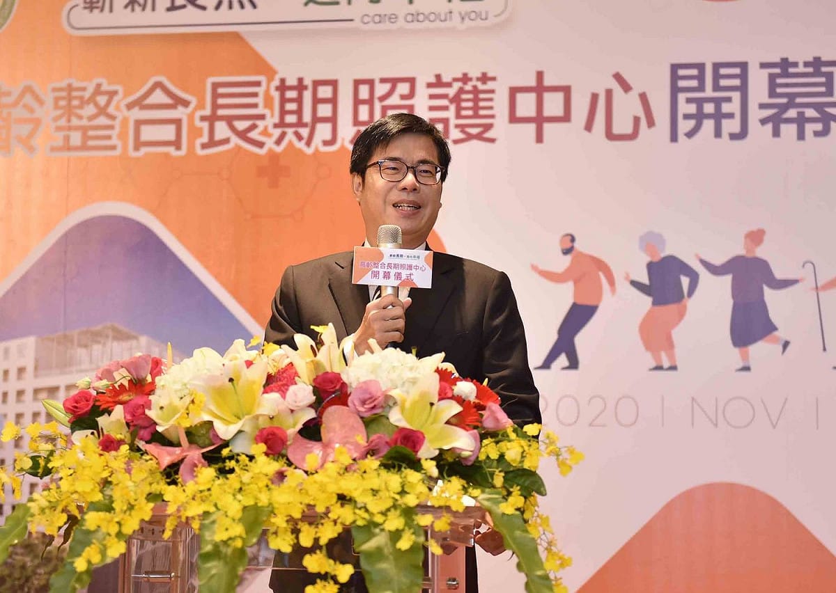 高雄市長陳其邁今(8)日表示，輕軌二階最快下星期宣布復工。 圖：高雄市政府/提供