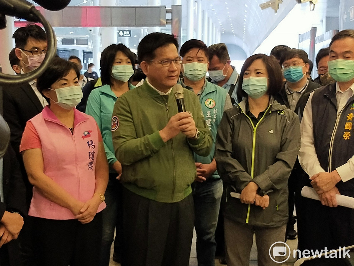 林佳龍說，鐵路雙軌化中央會來負責，但涉及高架化與場站開發事宜，地方政府必須盡快來解決。 唐復年/攝