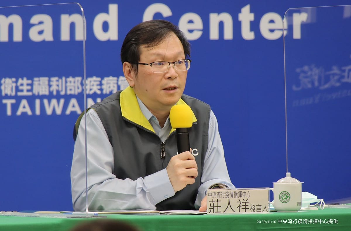 中央流行疫情指揮中心發言人莊人祥。 圖：中央流行疫情指揮中心/提供