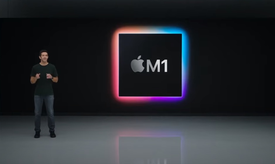 蘋果上個月發表搭載自家處理器「M1」的Mac系列電腦，預計明年推出新一代效能更強的晶片。 圖：取自蘋果直播影片
