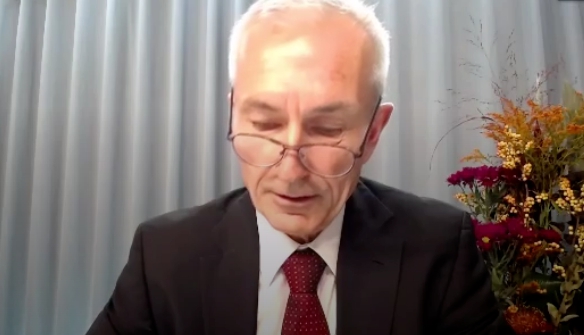世界衛生大會（WHA）主席拉森（Bjørn-Inge Larsen）。 圖 : 翻攝自世衛官方影片