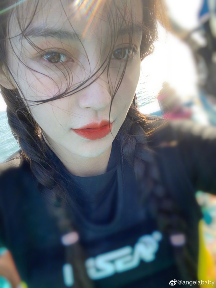 Angelababy近照。 圖：翻攝自Angelababy微博